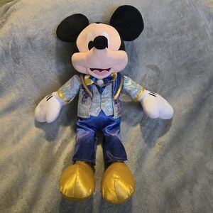 Mickey Mouse Plush 14" Walt Disney World 50th Anniversary 2021 Limited Edition